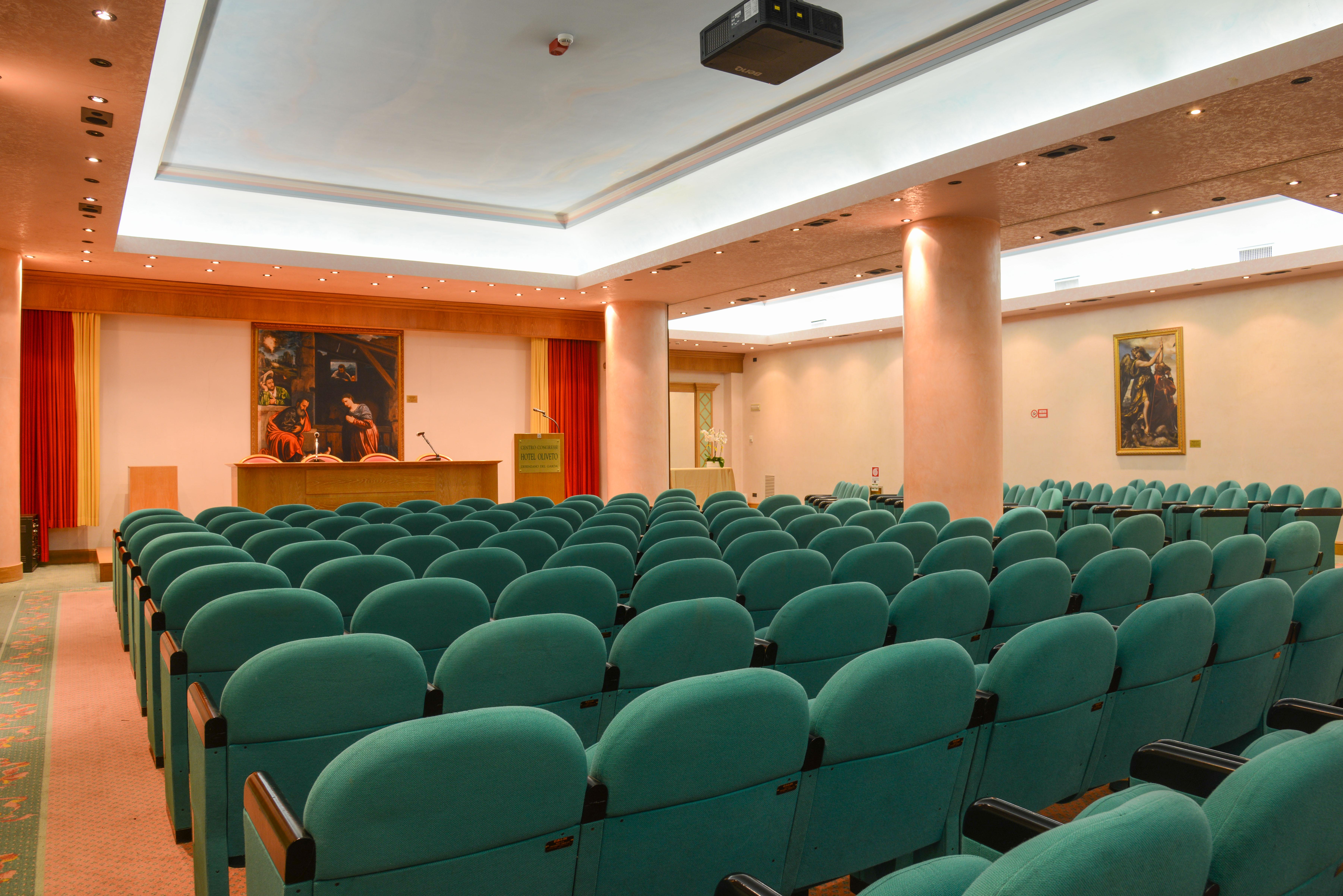 Hotel Oliveto Desenzano del Garda Exterior photo